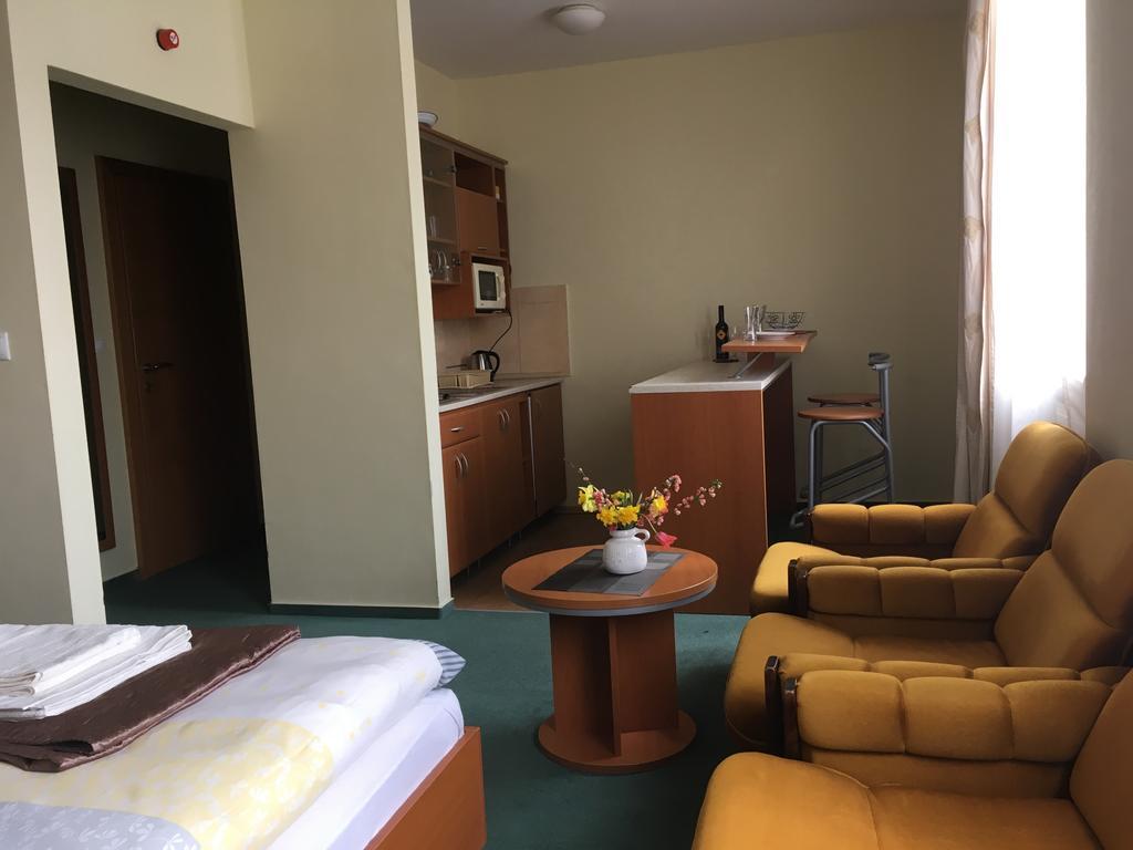 Apartman Darmon Piest'any Dış mekan fotoğraf